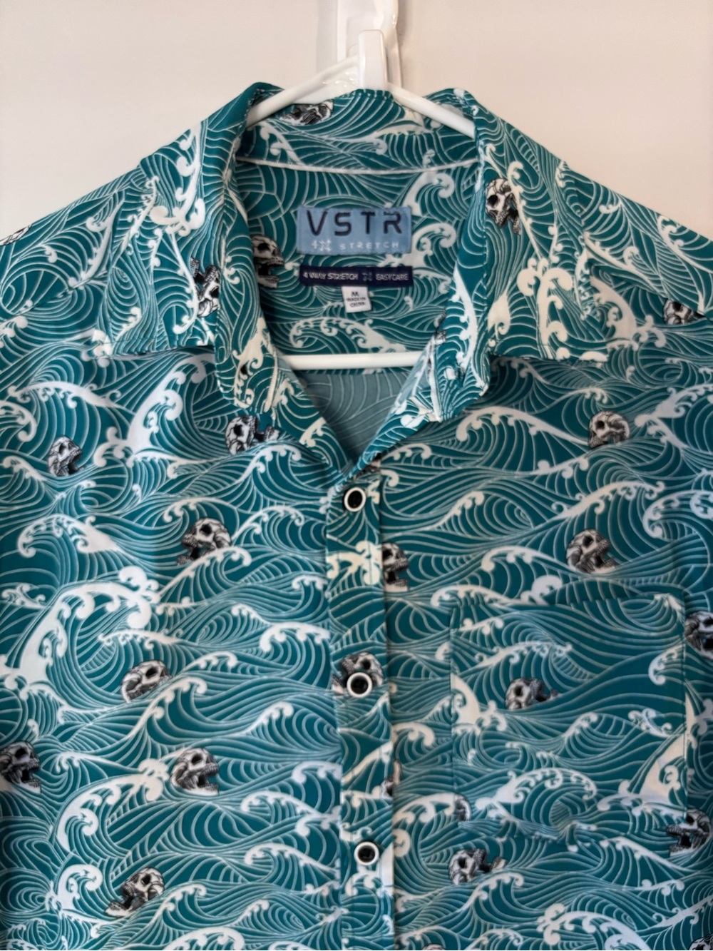 VSTR Men’s M Skull Wave 4-Way Stretch Button Up Shirt Teal size medium